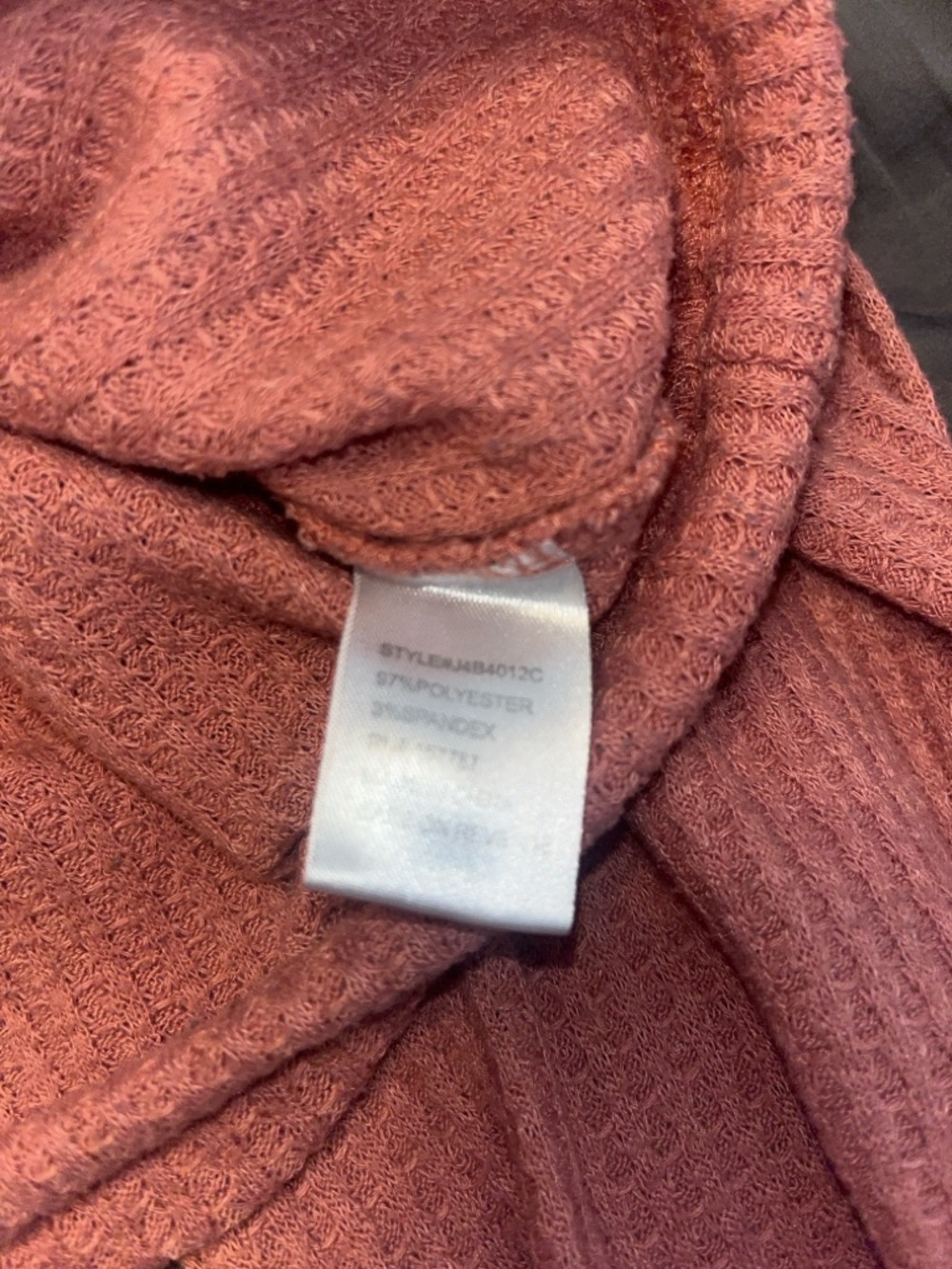Full Circle Pink Pullover - Picture 7 of 7